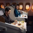Emirates z nagrodą za najlepsze jedzenie i wino na pokładzie