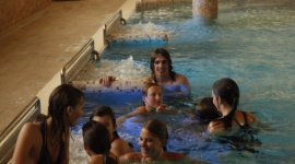 Ferie zimowe w Manor House SPA – relaks dla dorosłych, zabawa dla dzieci Podróże, LIFESTYLE - Ferie zimowe to czas oddechu dla dzieci, ale często i dla rodziców. Planując wyjazd z dziećmi dobrze jest, gdy atrakcje dopasowane są do wszystkich członków rodziny. Dziś już nie tylko narty i snowboard są popularne. Coraz częściej wyjeżdżamy do SPA.