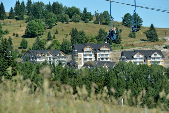 Jesień w górach z dzieckiem spędzamy aktywnie Podróże, LIFESTYLE - W Czarna Góra Resort (woj. dolnośląskie) jesienią Polacy odpoczywają bardzo aktywnie, także ci z małymi dziećmi.