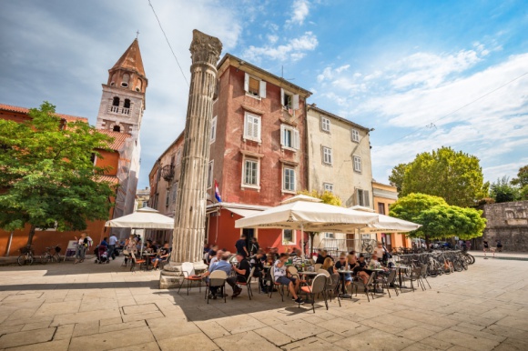 Od wiosny nowe połączenie z Wrocławia do Chorwacji Podróże, LIFESTYLE - W maju rusza połączenie z Wrocławia do Zadaru. Nowy kierunek południowy uruchamiają linie Ryanair. Loty będą realizowane dwa razy w tygodniu. Bilety można już rezerwować.
