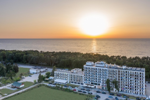 Blue Marine Mielno – ponad 10 tys. osób uważa, że to Hotel z Pomysłem Podróże, LIFESTYLE - Blue Marine Mielno wygrał tegoroczną edycję konkursu „Hotel z Pomysłem”. Czym się wyróżnia? Od początku działalności, czyli od ponad 4 lat stawia na aktywny, rodzinny wypoczynek, a ostatnio coraz silniej angażuje się w działania ekologiczne.