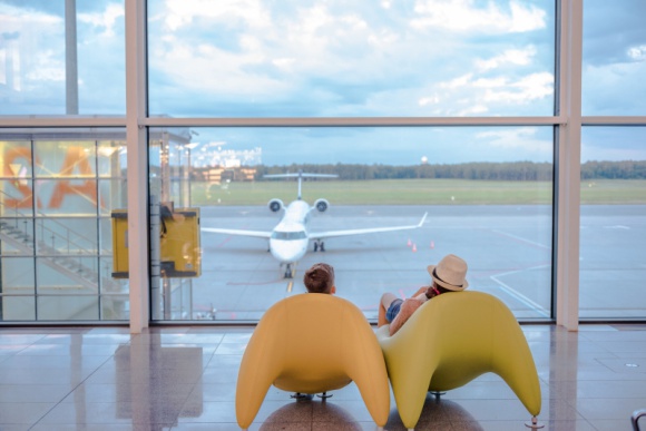 Do Wrocławia wracają regularne połączenia lotnicze Podróże, LIFESTYLE - Od 1 czerwca znów polecimy z wrocławskiego portu. PLL LOT wznawiają regularne rejsy na Lotnisko Chopina w Warszawie. Na początek będą dwa połączenia dziennie.