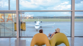 Zurych wraca do rozkładu lotów z Wrocławia Podróże, LIFESTYLE - Linie SWISS wznowią połączenia z Wrocławia do Zurychu od końca października. To świetna wiadomość dla wszystkich pasażerów, zwłaszcza dla osób podróżujących służbowo. Połączenie będzie obsługiwane dwa razy w tygodniu.